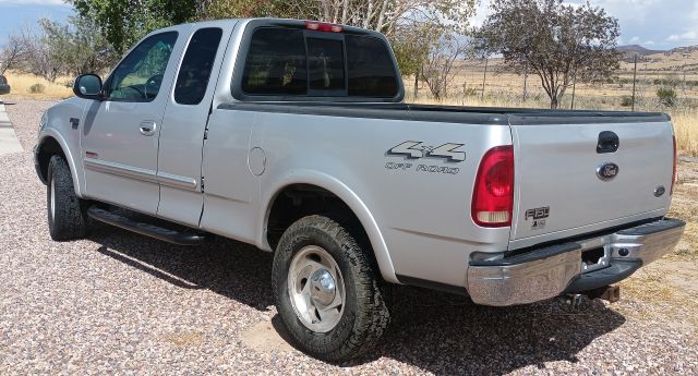 2000 F150 4X4 (14).jpg